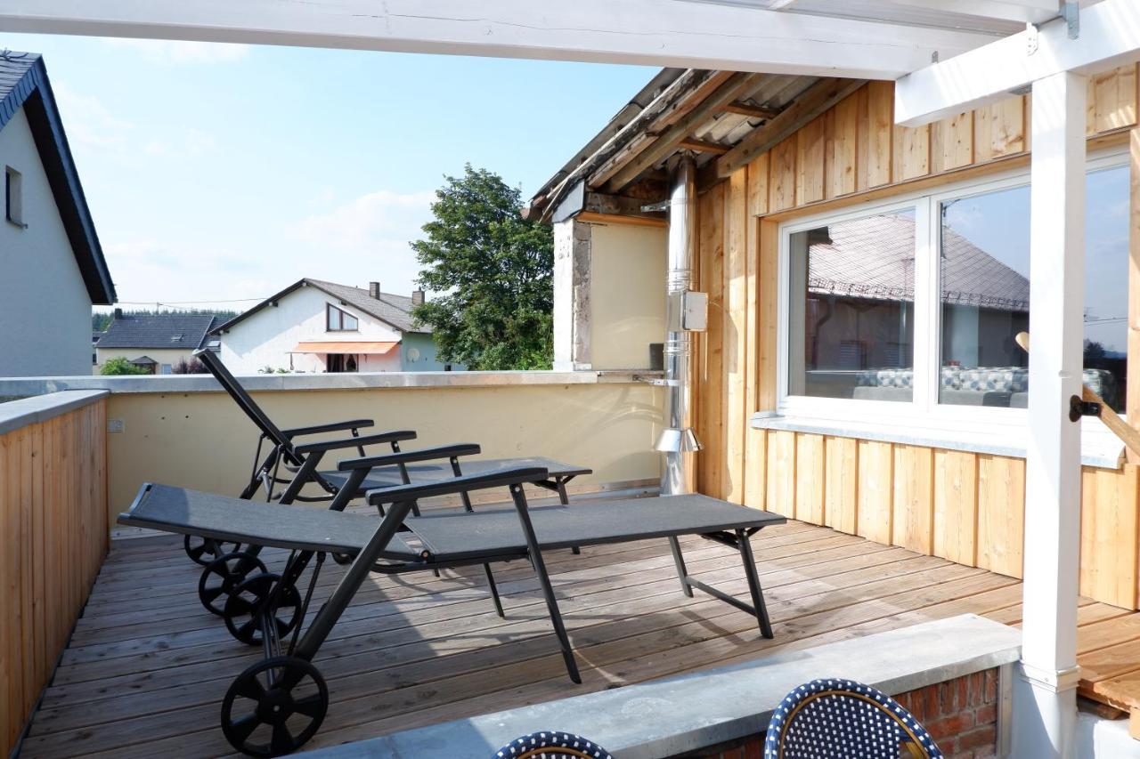 Ferienunterkunft Vulkaneifel - Baltes-Haus Brockscheid Exterior foto